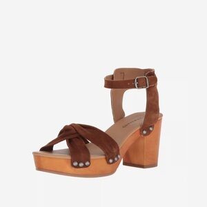 Whitneigh Wooden Platform Sandals